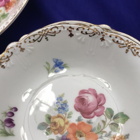 Vintage Bavaria Empress Dresden Flowers Berry Bowl Set (7 piece set) - Picture 3 of 16